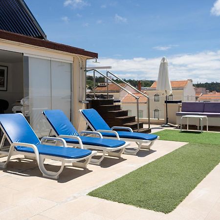 By The Sea - Nazare Bed and Breakfast Εξωτερικό φωτογραφία