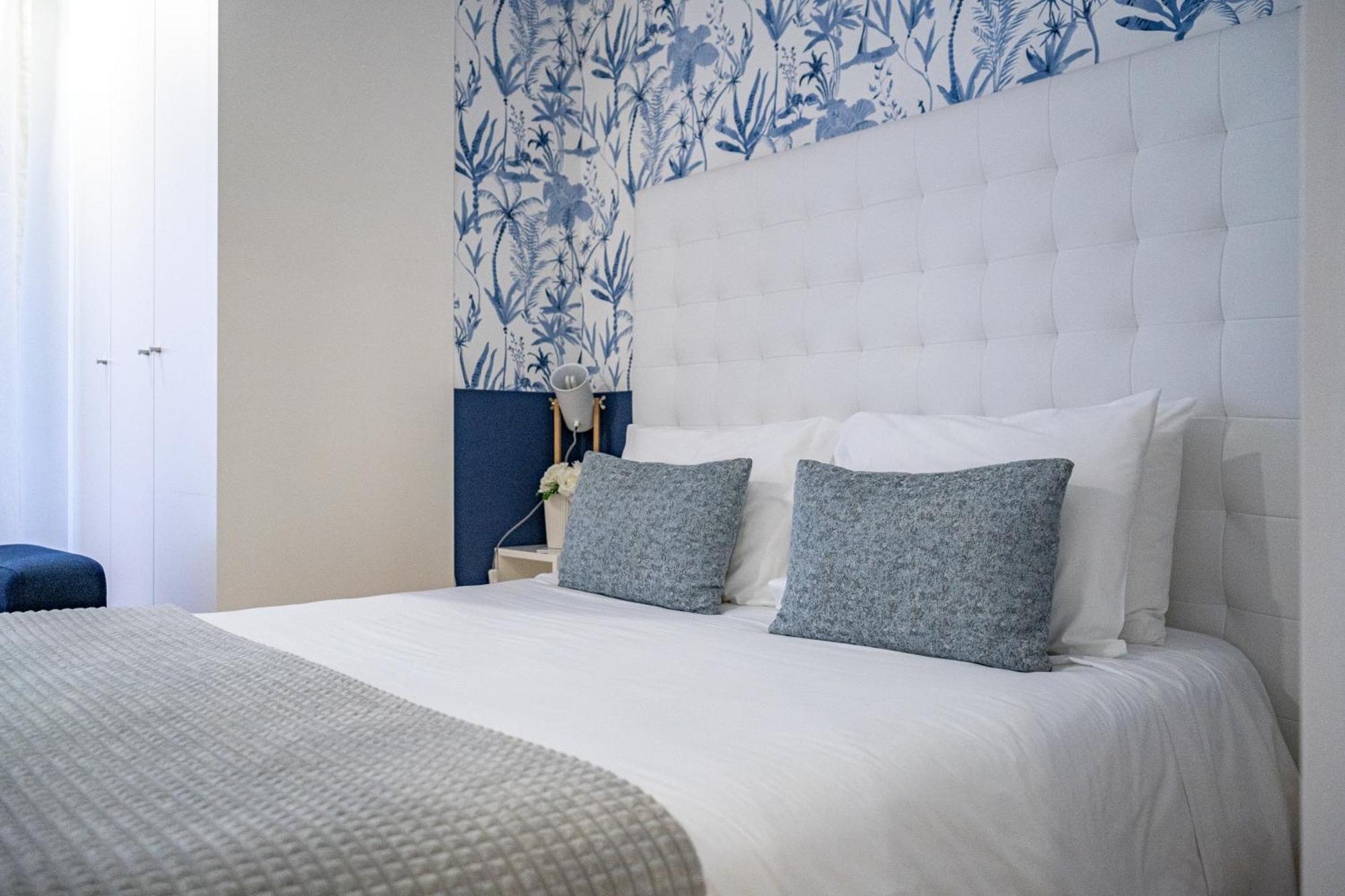 By The Sea - Nazare Bed and Breakfast Εξωτερικό φωτογραφία