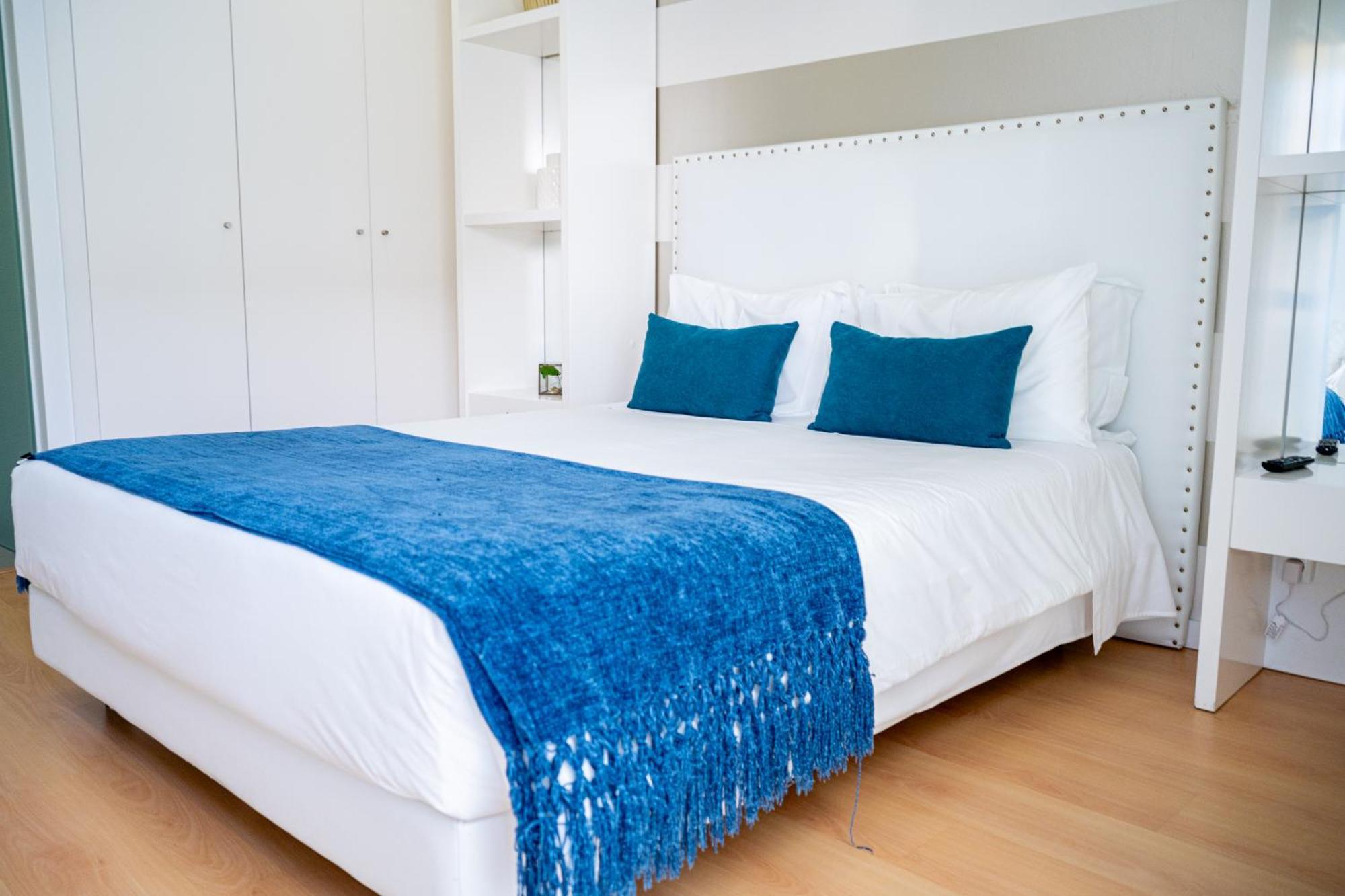 By The Sea - Nazare Bed and Breakfast Εξωτερικό φωτογραφία